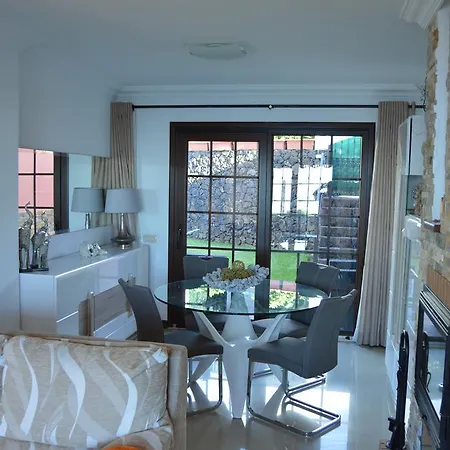 Villa Residencial La Curva