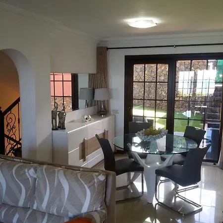 Willa Residencial La Curva *